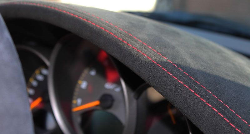 Porsche 911 997 gt3 Alcantara dashboard red stitching by Designls
