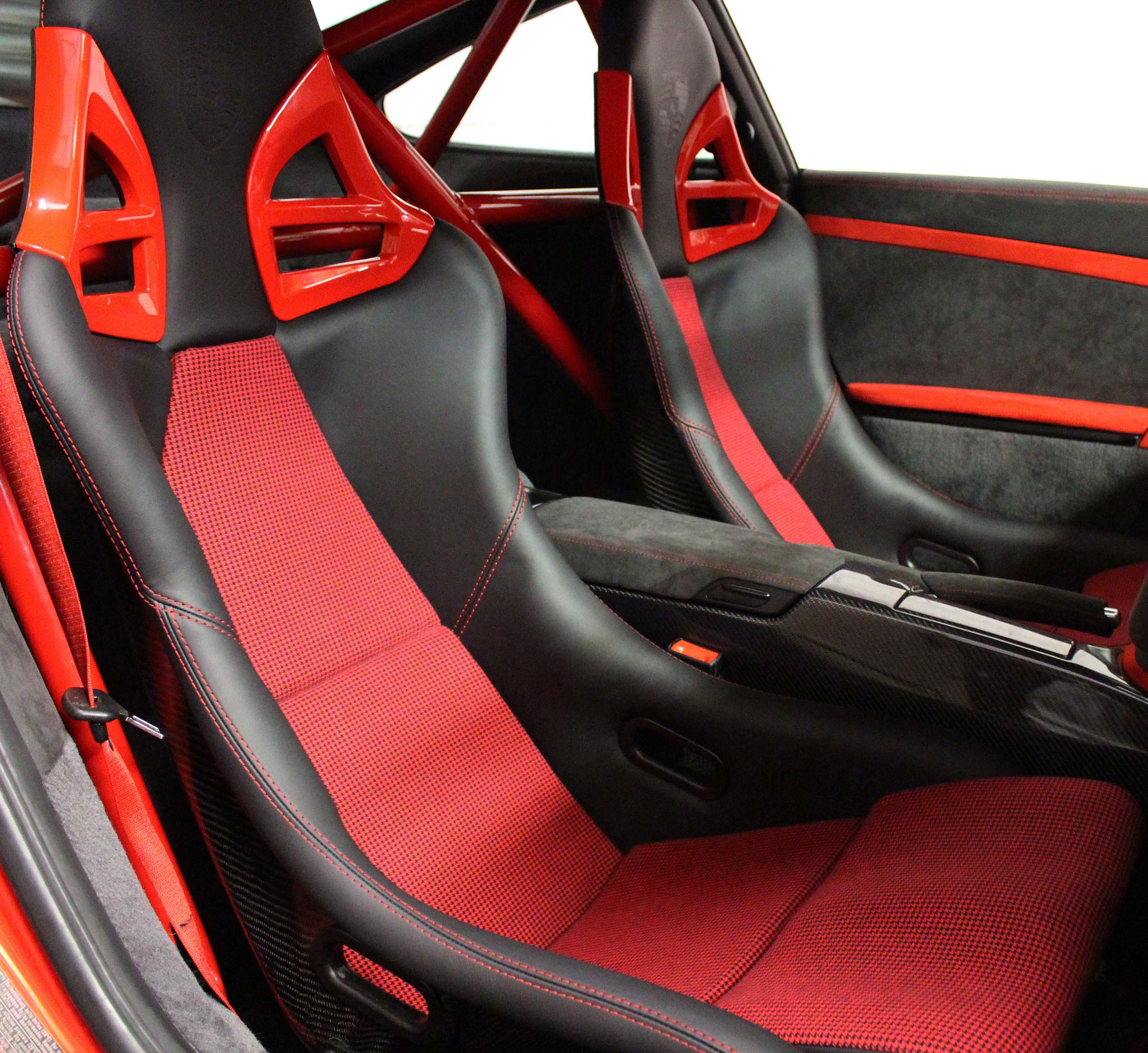 Porsche 911 997 gt3 GT style carbon bucket seats re trim retrimmed black leather red stitching pepita seat inserts red black by Designls